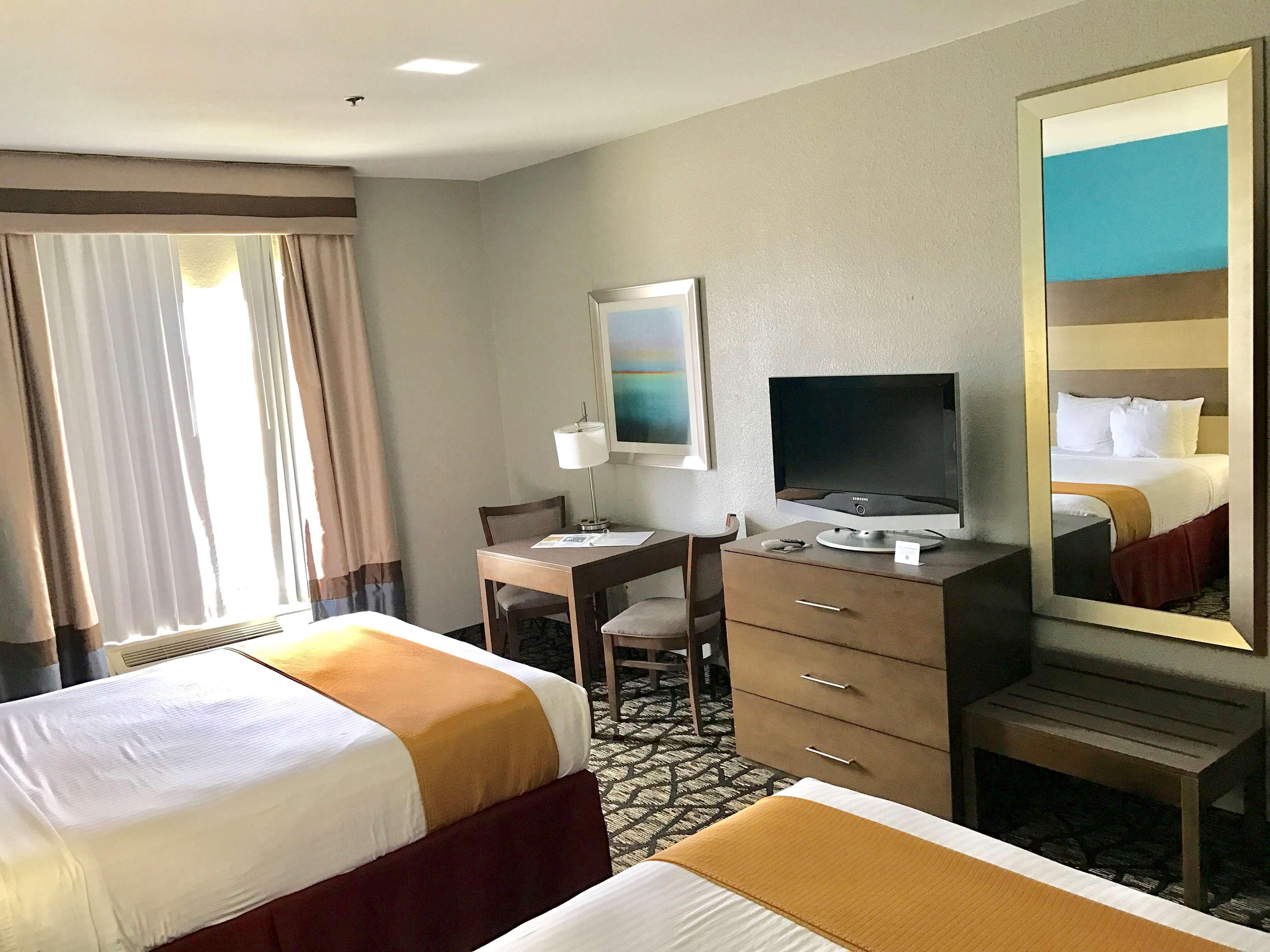 Hotel Western Executive 3*