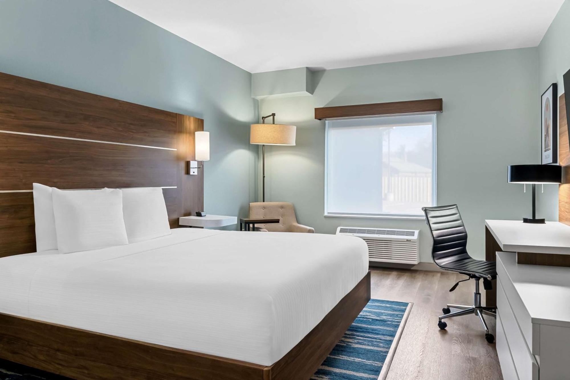 Western Executive Hotel