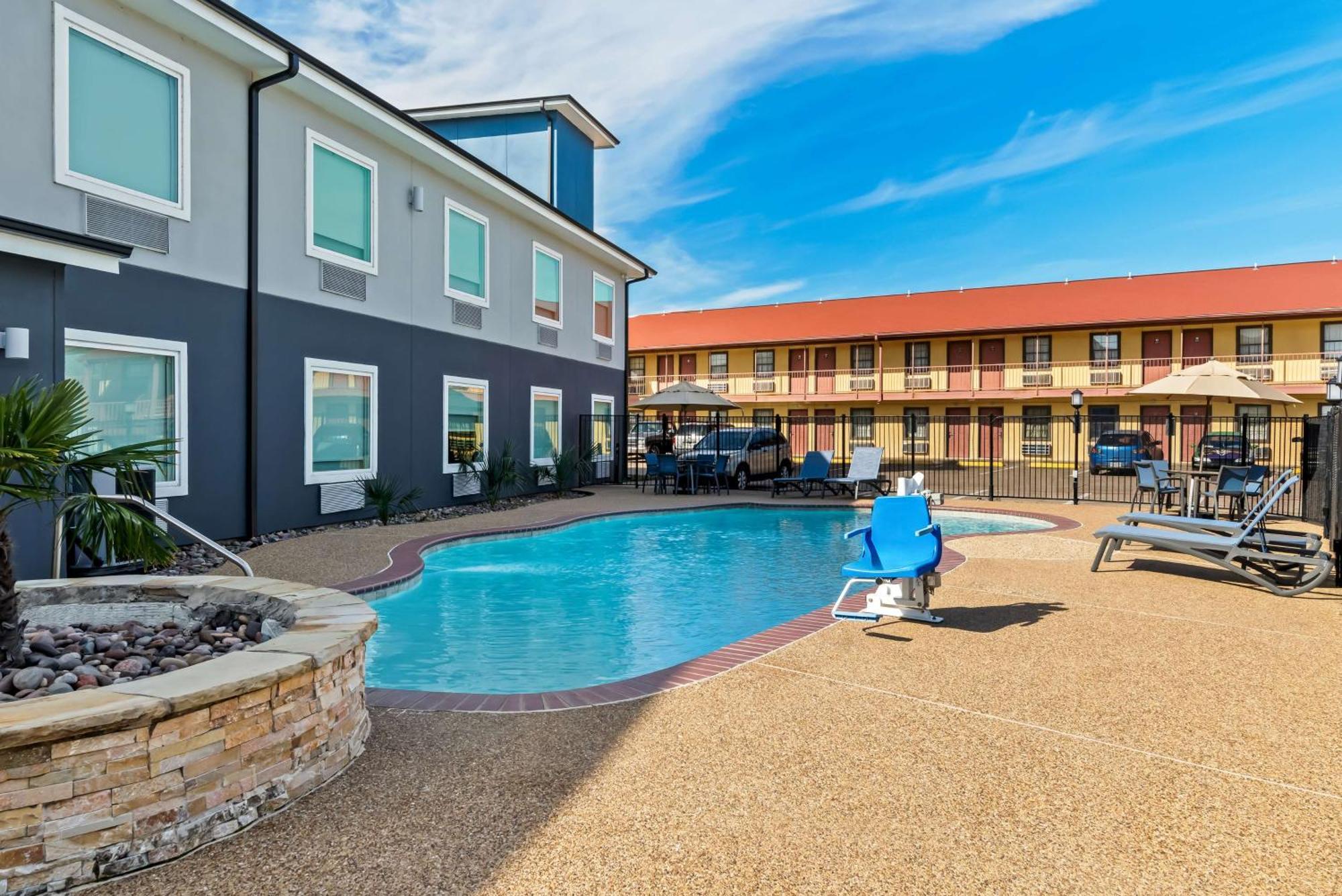 Western Executive Hotel Seagoville