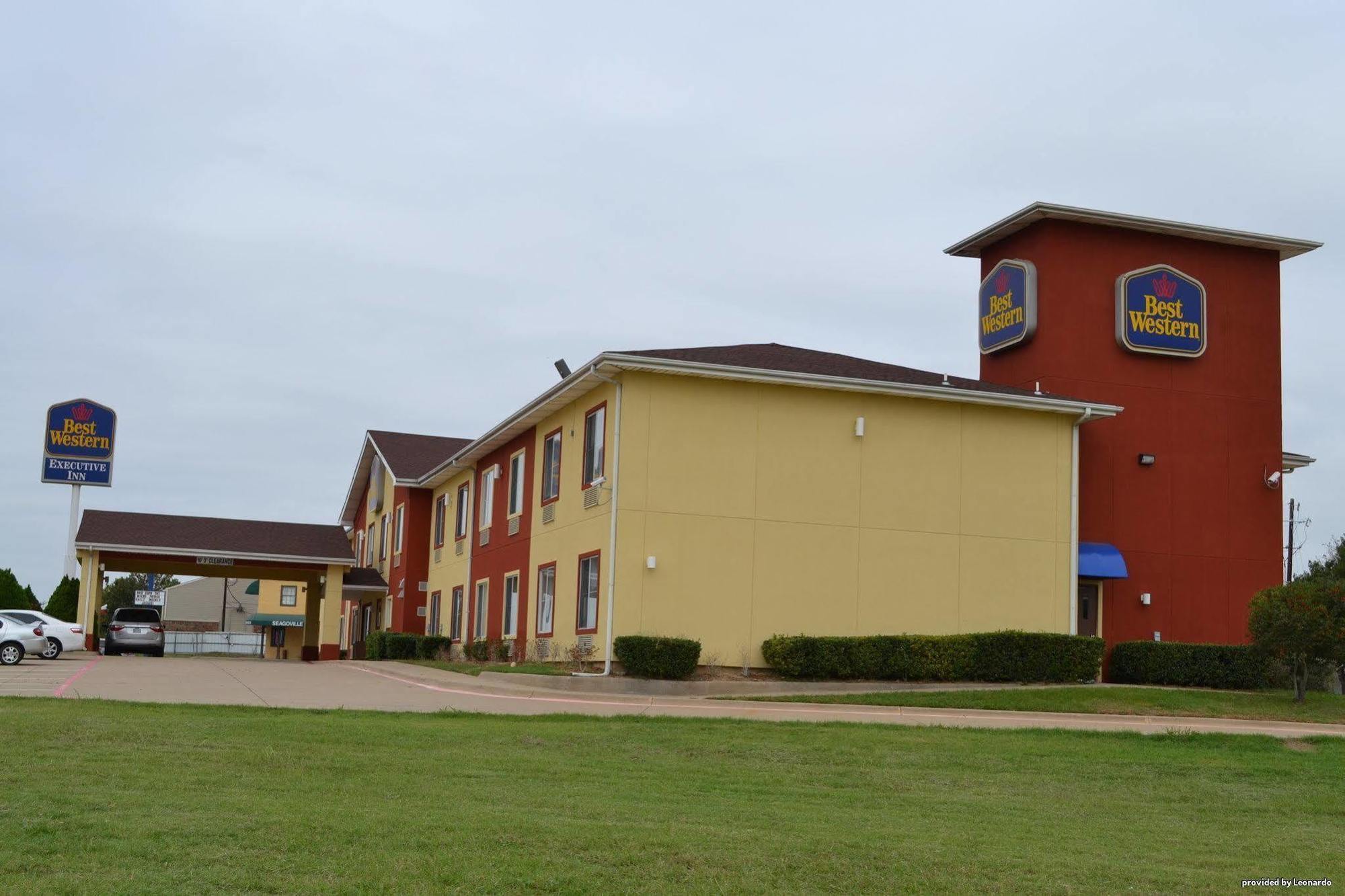 Hotel Western Executive Seagoville
