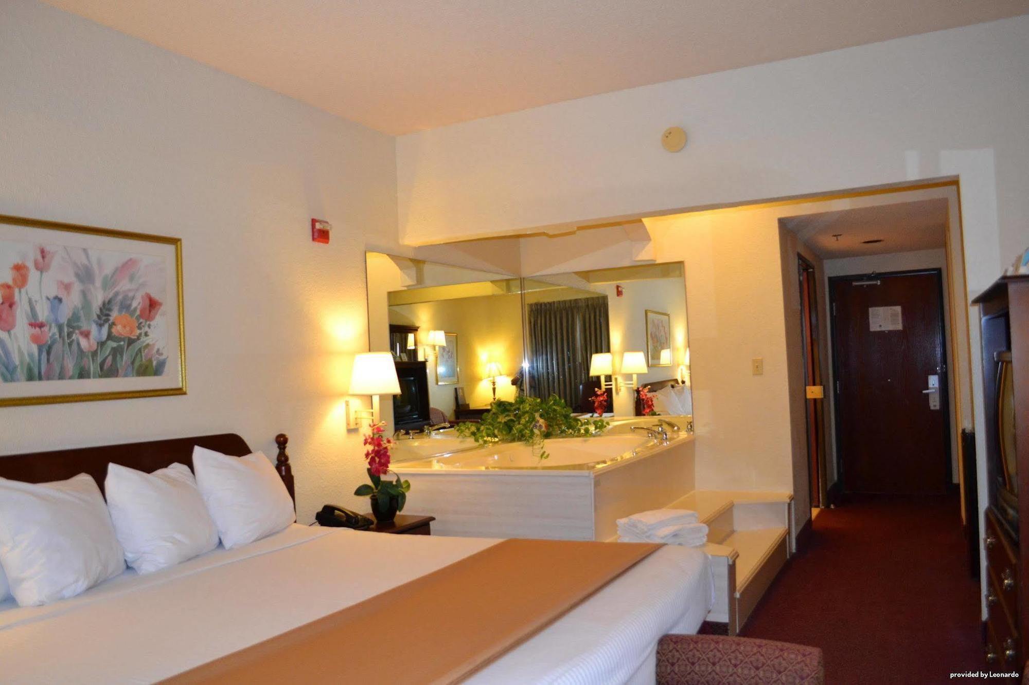 Hotel Western Executive Seagoville