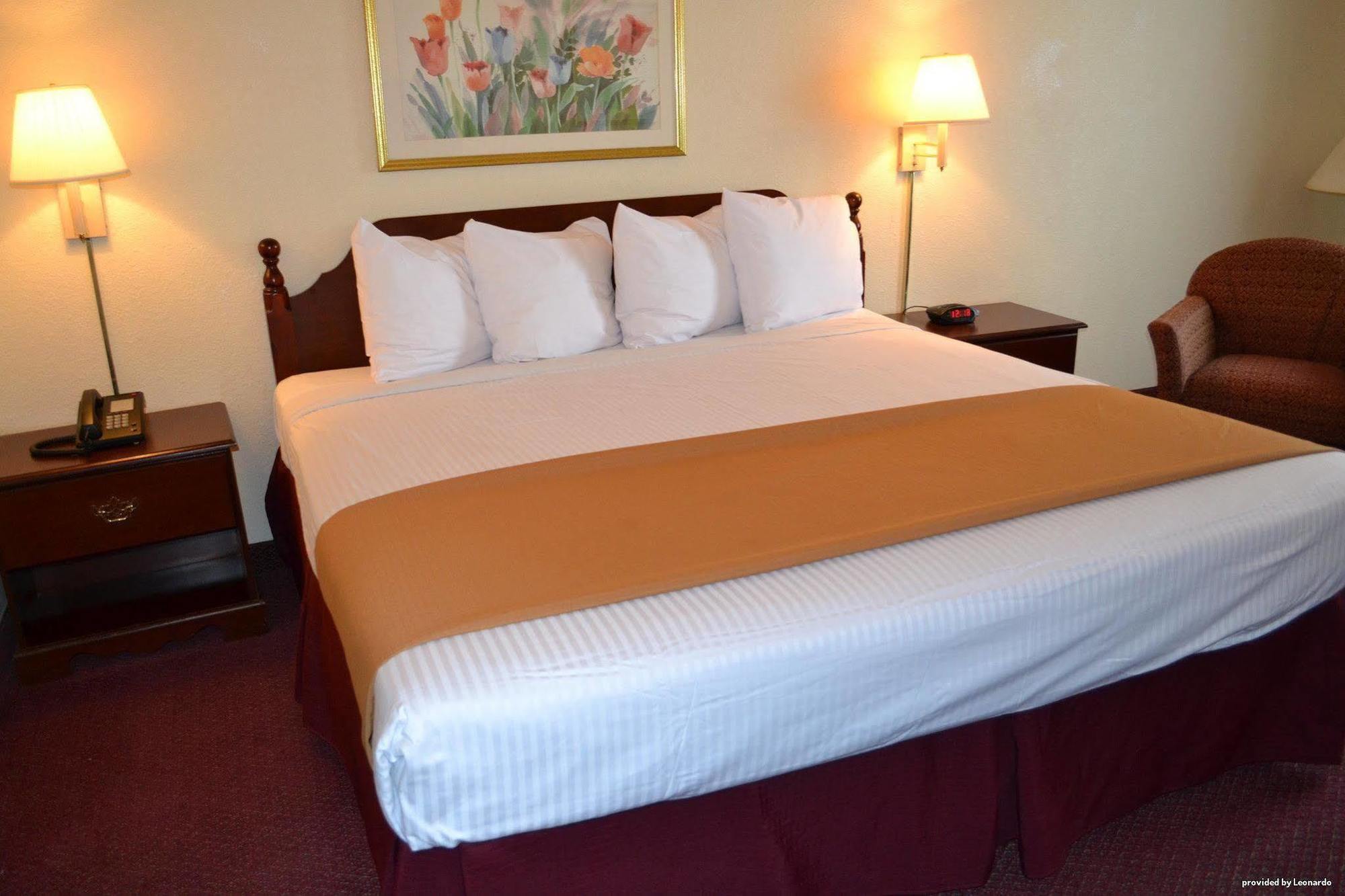 Western Executive 3* Seagoville
