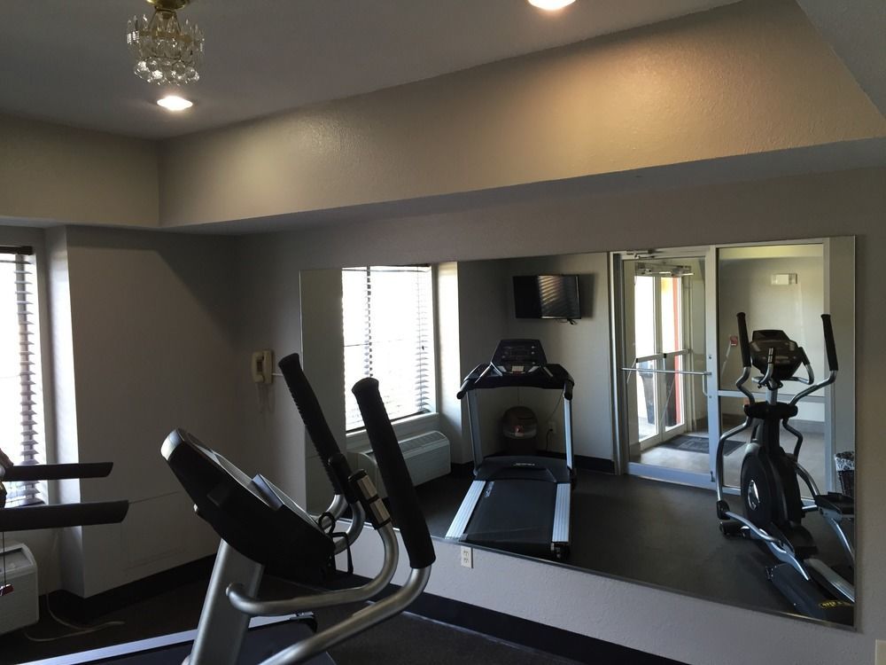 Western Executive 3* Seagoville